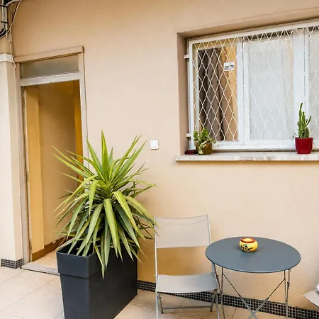Διαμέρισμα Centre- Small Pied-a-terre Near Beaches
